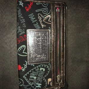 Coach poppy wallet wristlet